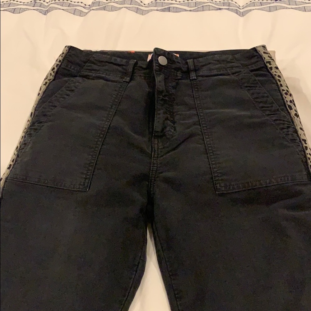 Sundry cargo style denim